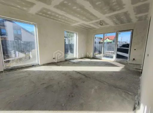 Construcție nouă, zonă liniștită – case 3 dormitoare, teren 250 mp