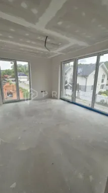 Construcție nouă, zonă liniștită – case 3 dormitoare, teren 250 mp