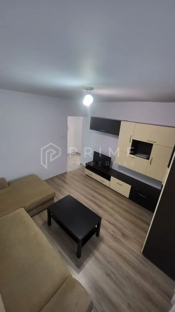 URGENT ! Garsoniera de vanzare Viitorului - Situata in zona Fortuna (Str. Viitorului), Et. 4/4, recent renovata, se vinde complet mobilata si utilata.