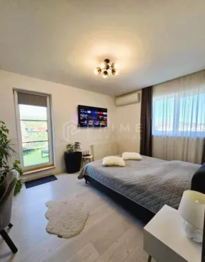 Penthouse 120 mp utili, 4 camere, cu terase generoase 60 mp, Unirii