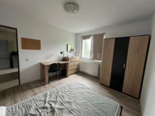 Apartament penthouse modern de vânzare, 4 camere, în Cornișa