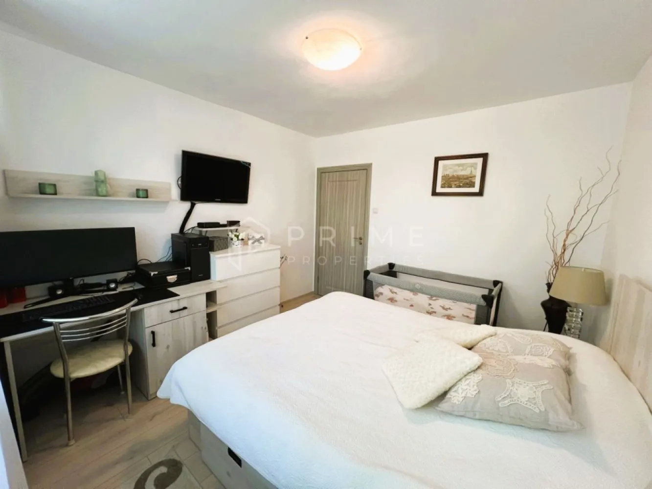 Apartament 2 camere | Aleea Carpați | Etaj 3/4 | Balcon 9 mp