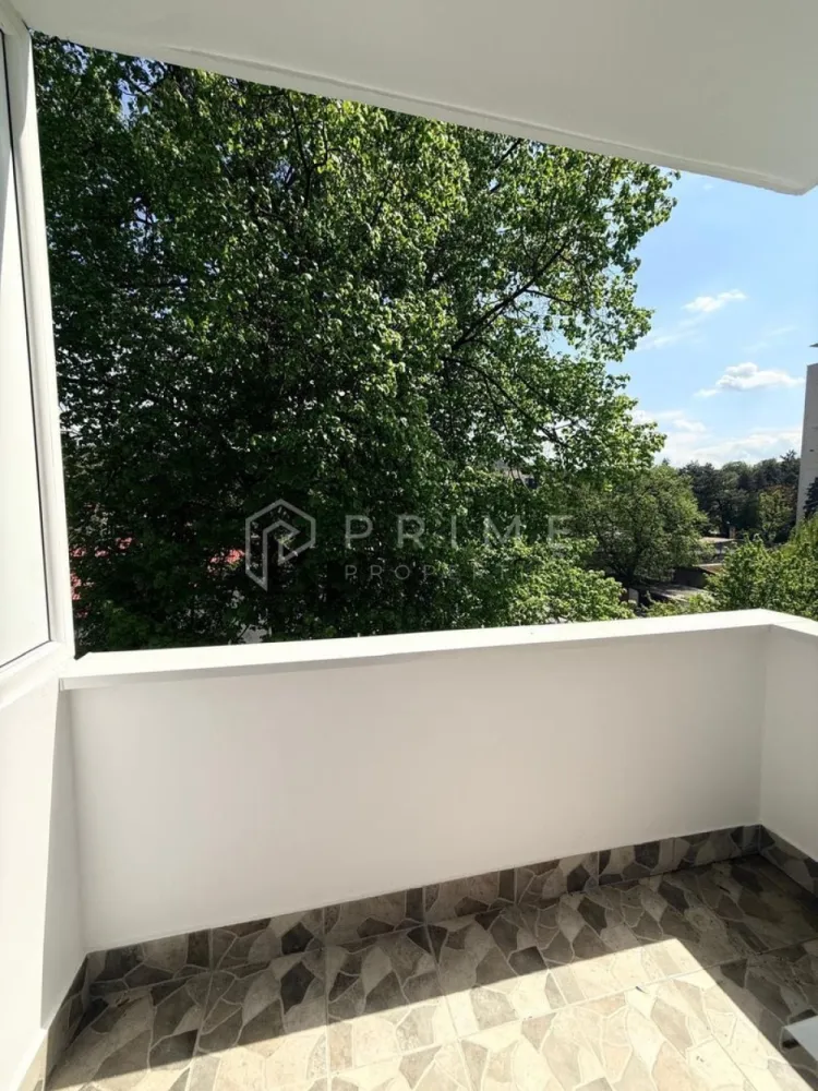 PRIMA ÎNCHIRIERE | 2 Camere Decomandat | Zona Cornișa - UMFST