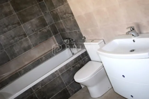 Casă tip duplex complet amenajată si mobilată | șemineu și garaj |