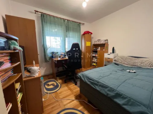 Apartament cu 3 camere decomandat, Sângeorgiu de Mureș