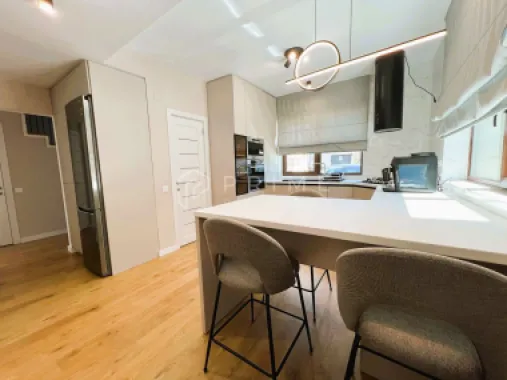 Casă Duplex de vânzare – Corunca | Design deosebit, aproape de pădure