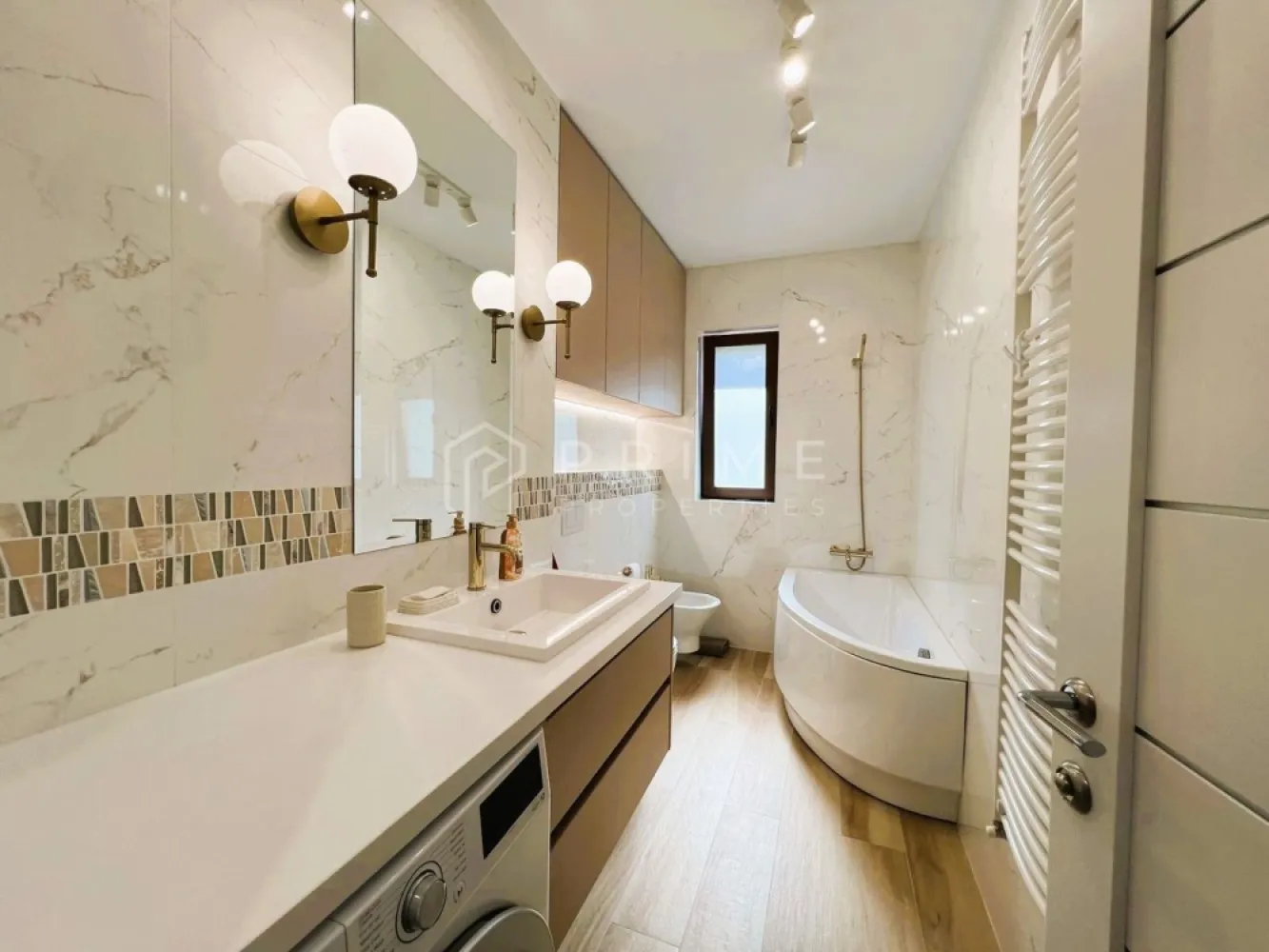 Casă Duplex de vânzare – Corunca | Design deosebit, aproape de pădure