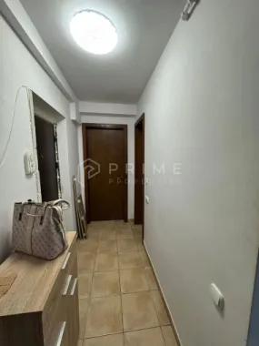 Vă prezentăm 2 camere, confort și acces rapid UMFST