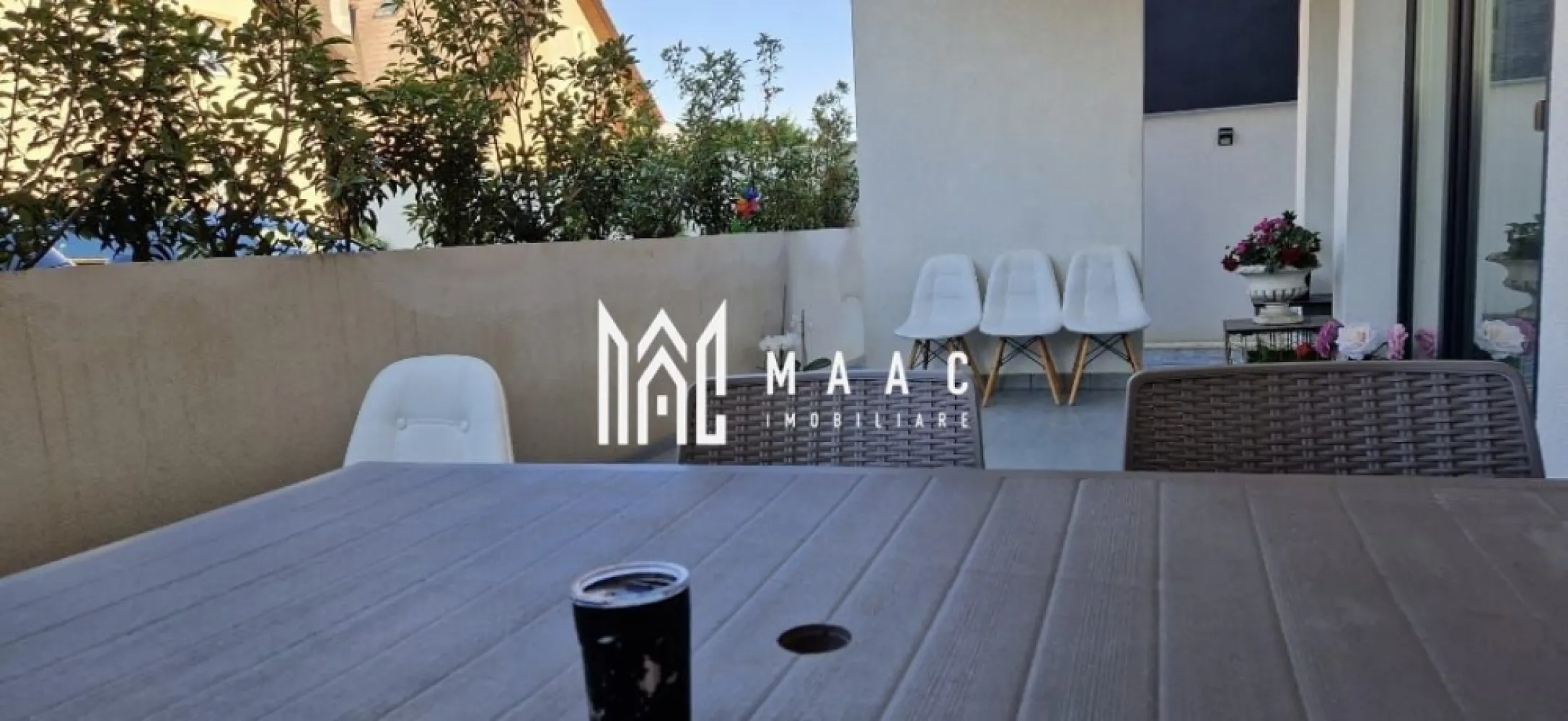 Apartament 3 camere | Curte 60 MP | Parcare | Selimbar