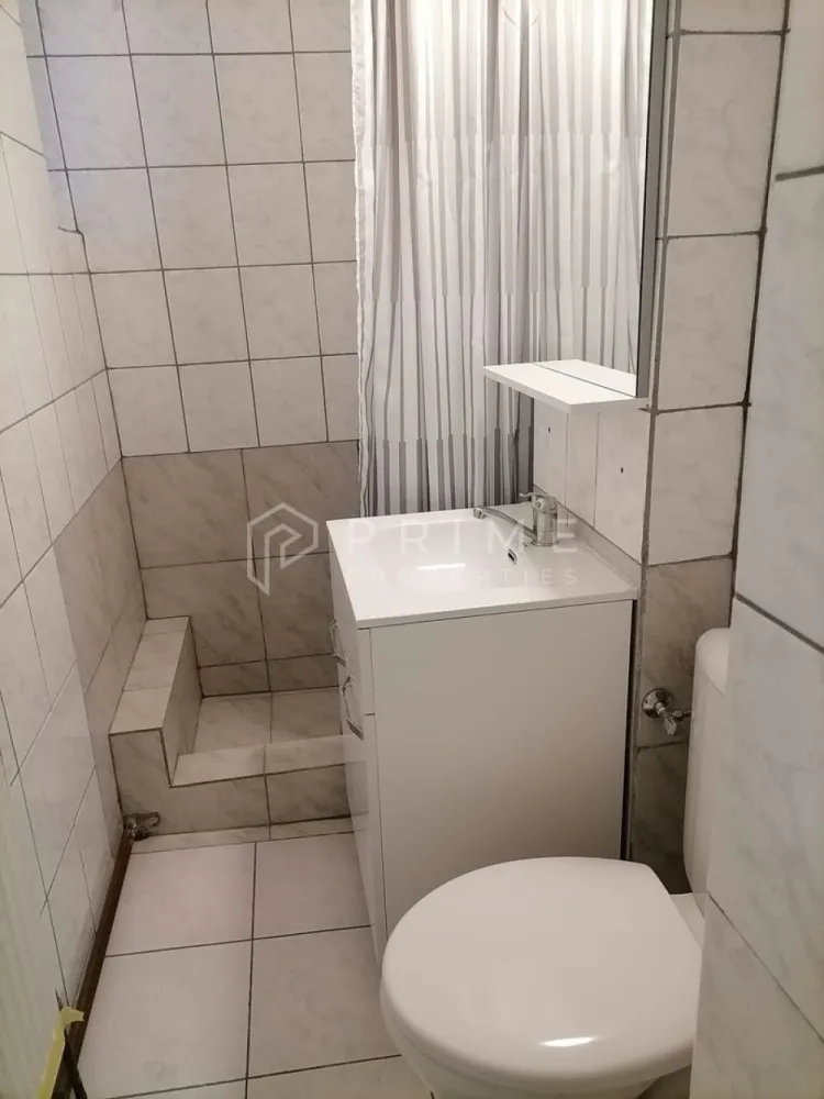 Apartament 3 camere de închiriat – Dâmbu, etaj 1, ideal pentru studenț
