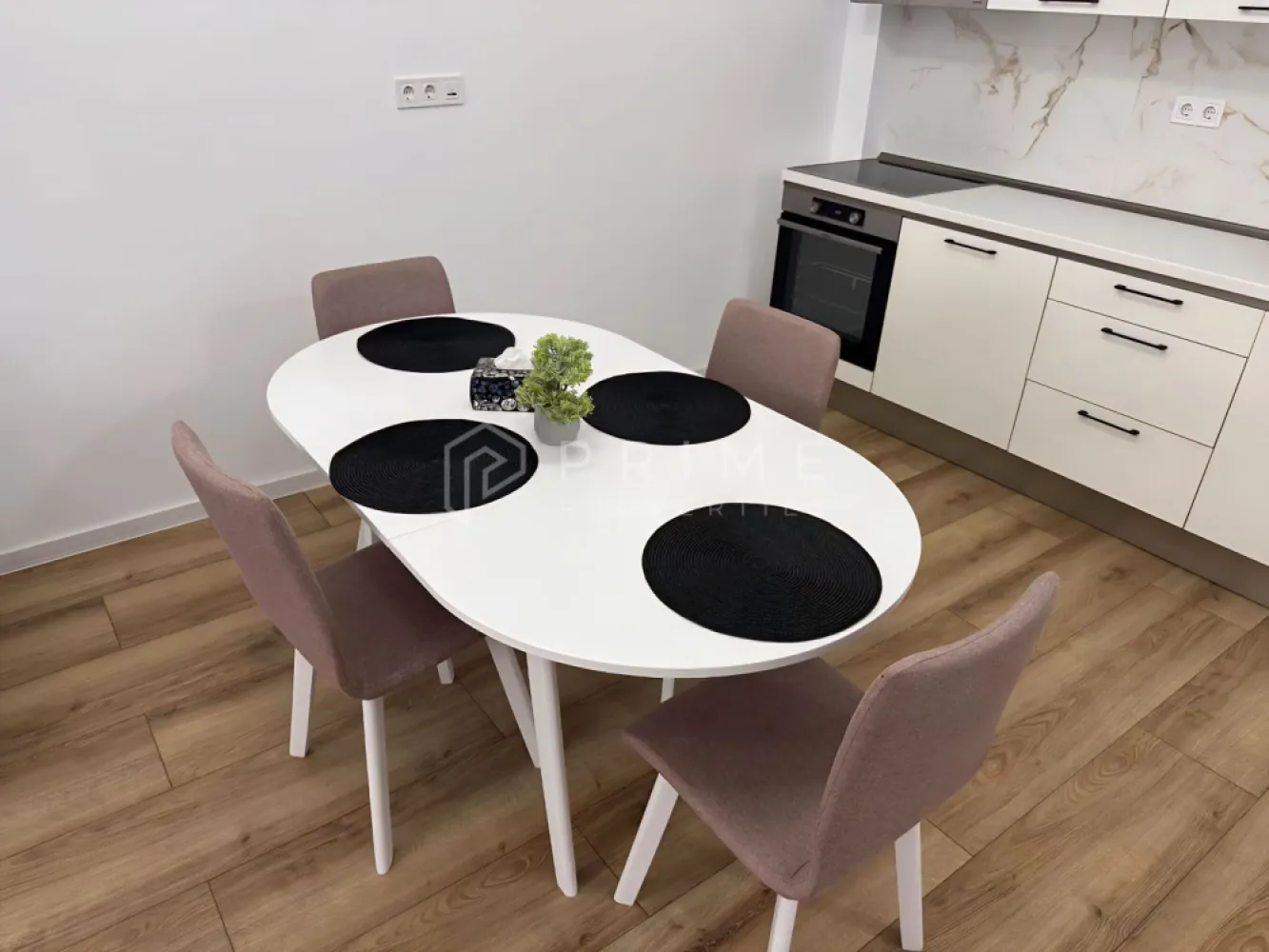 Apartament modern 2 camere Corunca aproape de Shopping City