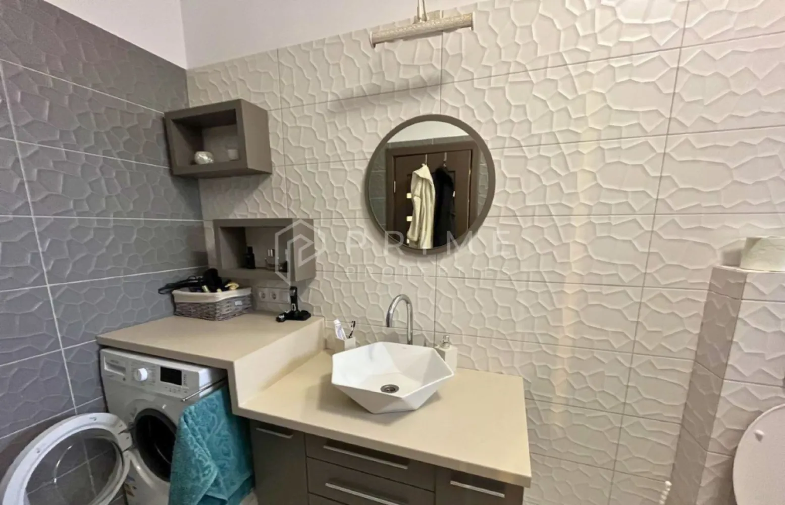 De închiriat: Apartament modern 2 camere | Cartier Unirii | Bloc 2018