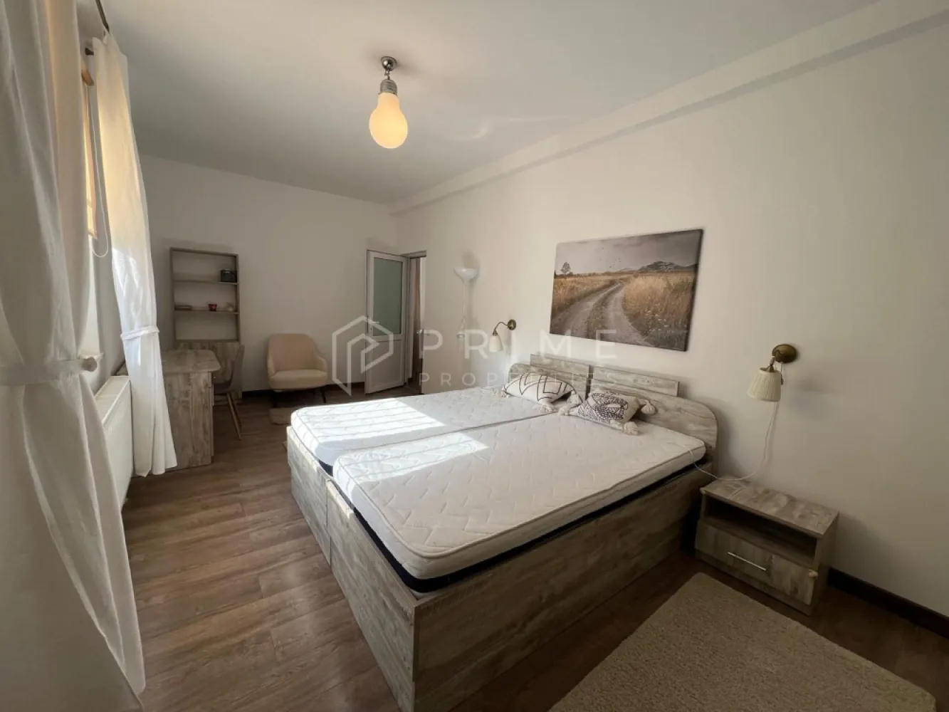 Apartament 3 camere de închiriat – 7 Noiembrie, Târgu Mureș