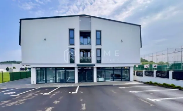 2 camere mobilat si utilat, parcare – Corunca, lângă Shopping City