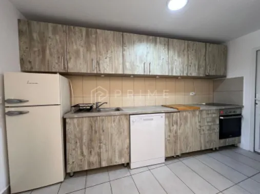 Apartament 3 camere de închiriat – 7 Noiembrie, Târgu Mureș