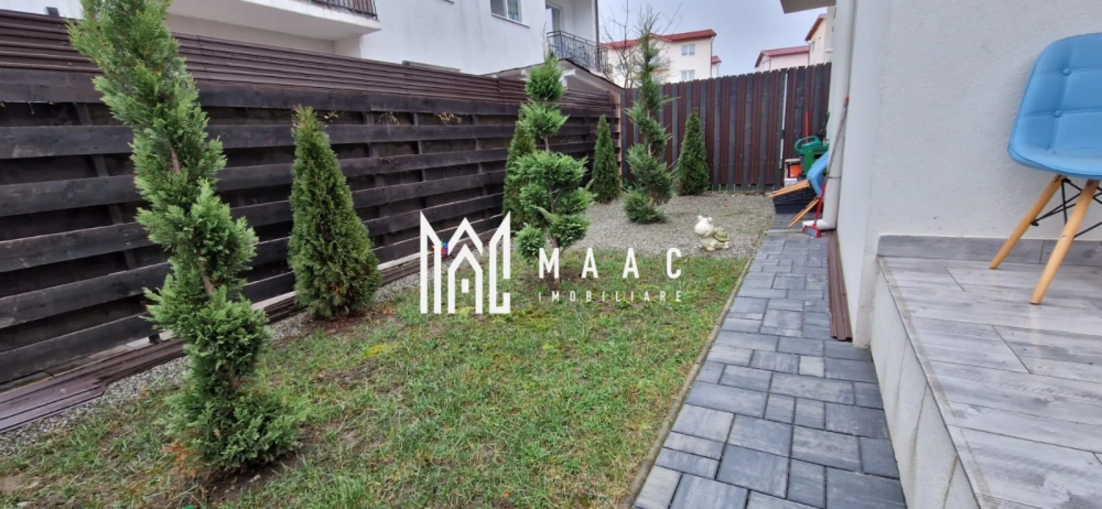 Apartament 3 camere | Curte 60 MP | Parcare | Selimbar