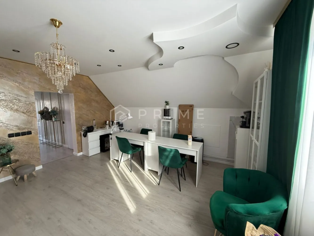 Salon de înfrumusețare de închiriat – Bd. Gheorghe Doja
