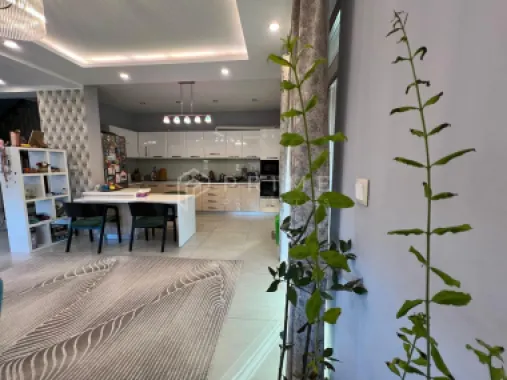 Vilă individuală premium | 730 mp teren | 4 dormitoare | Garaj
