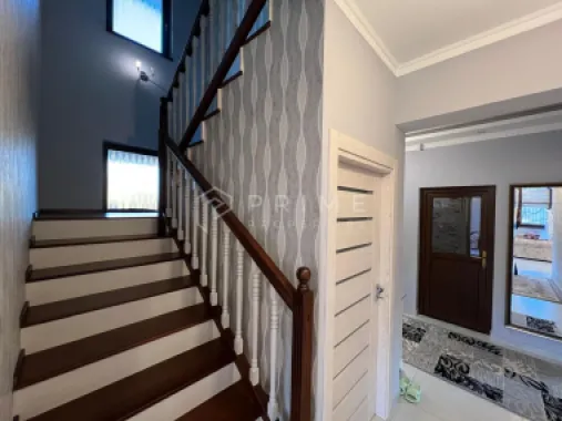 Vilă individuală premium | 730 mp teren | 4 dormitoare | Garaj