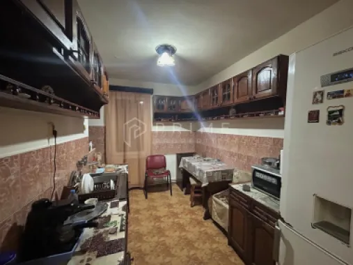 Apartament 3 camere de vânzare – spațios, luminos- str. Cutezanței