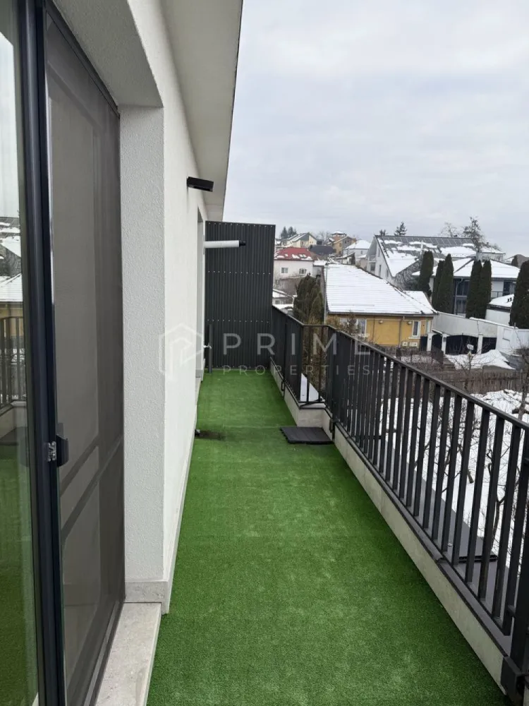 Apartament 3 camere cu terase – ultim etaj – zona str. Papiu Ilarian