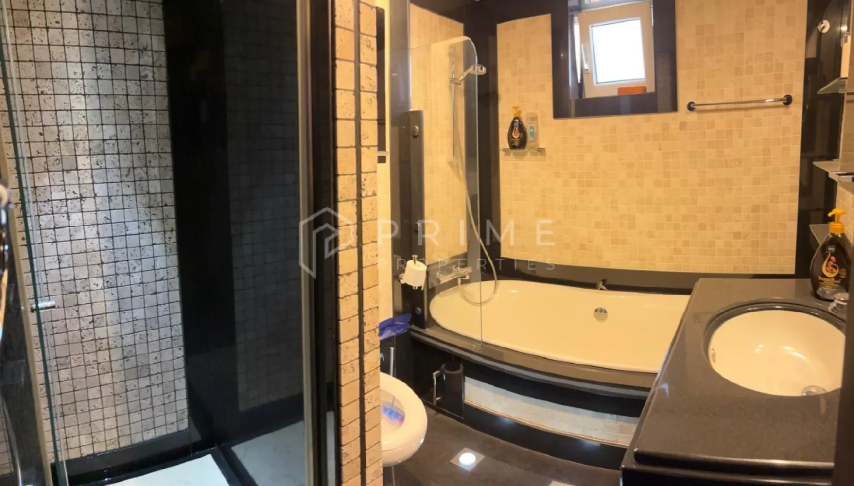 4 camere, 90 mp, finisaje premium – gata de locuit