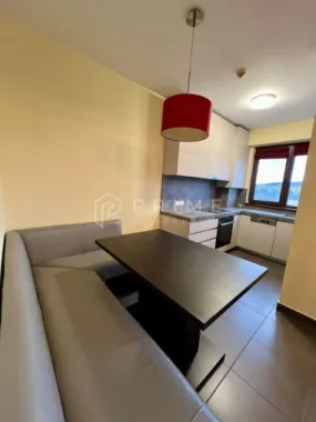 Apartament duplex modern de închiriat, complet mobilat, 4 camere