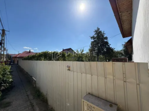 Casă familială pe un teren generos de 1.400 m² – Cristesti