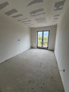 Casă nouă tip duplex izolat fonic în Livezeni