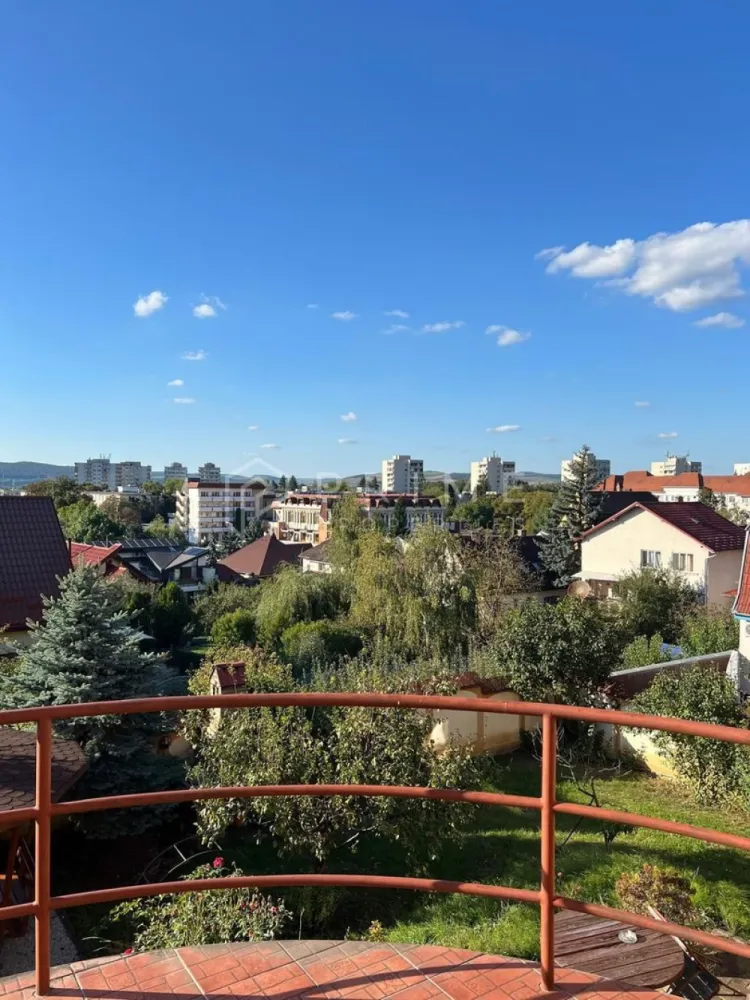 Casă de vânzare | Zonă exclusivistă – Târgu Mureș, Cornișa