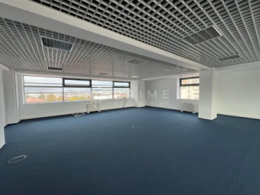 Spațiu de birouri de închiriat, 50-200 mp, centru, Târgu Mureș