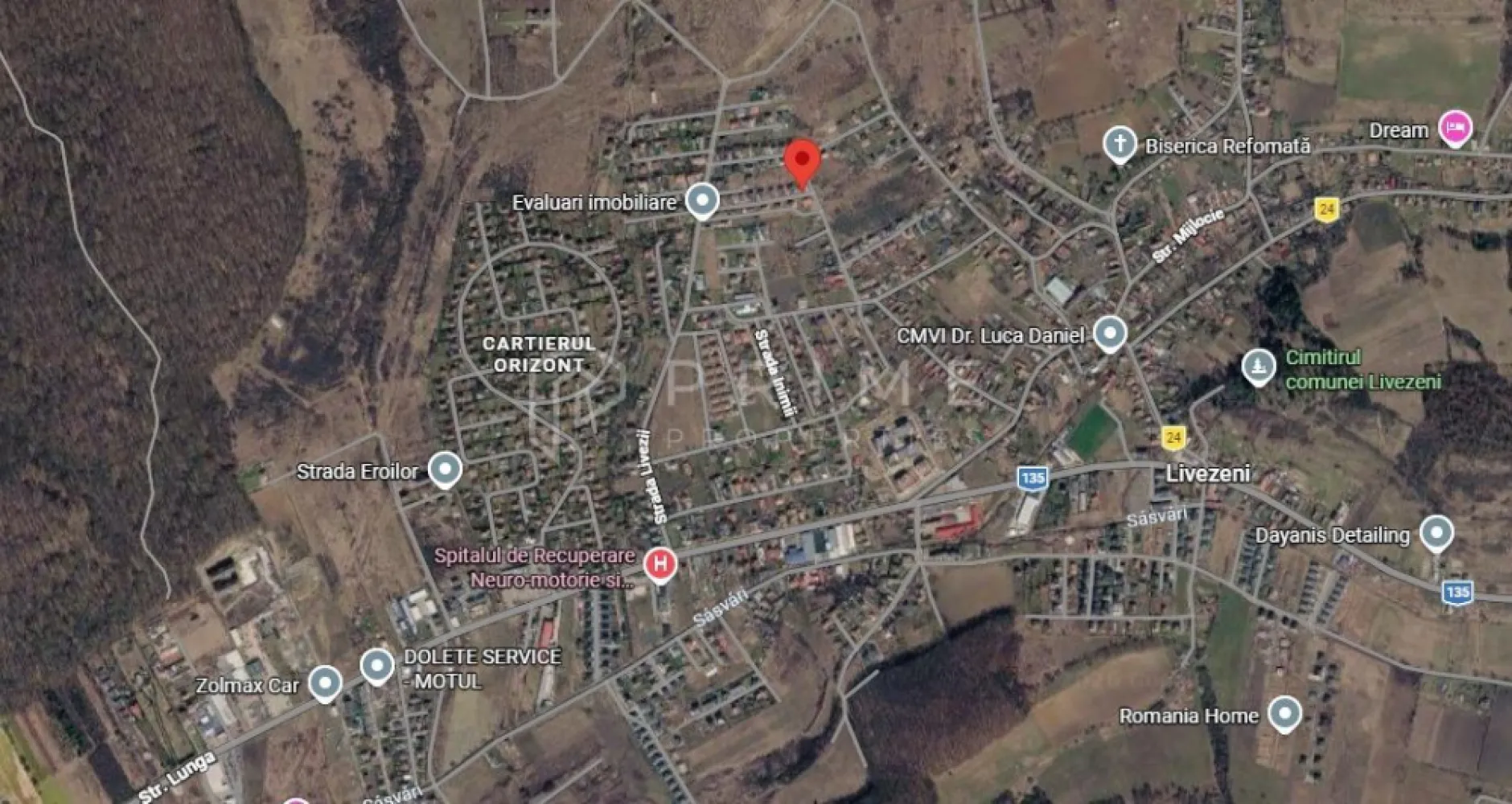 Teren 900 mp – Livezeni, str. Zorilor, vedere panoramică - Teren intravilan 900 mp de vânzare – Livezeni, str. Zorilor
Panoramă deosebită, zonă liniștită, ideal pentru construcție, utilități aproape.
Vă propunem spre vânzare un teren intravilan cu suprafața de 900 mp, situat în Livezeni, pe strada Zorilor, într-o zonă apreciată pentru liniște, aer curat și priveliști panoramice.
Caracteristici teren:
Suprafață: 900 mp
Teren intravilan
Zonă aerisită, în dezvoltare
Poziționare excelentă, cu vedere panoramică
 Avantaje:
Ideal pentru construcția unei locuințe individuale
Zonă liniștită, ferită de aglomerația orașului
Priveliște frumoasă – perfectă pentru o casă cu terasă
Acces facil către Târgu Mureș
Potrivit pentru:
Construirea unei case de familie
Casă de vacanță sau retreat
Investiție în zonă în plină dezvoltare

💶 Preț: 49E/m2 negociabil
 Pentru mai multe detalii sau pentru o vizionare, vă invităm să ne contactați!