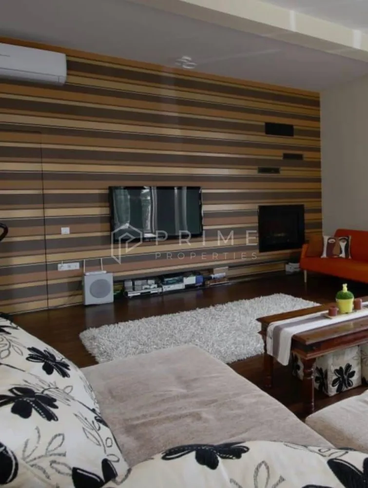 Vilă cu design și dotări deosebite de vânzare