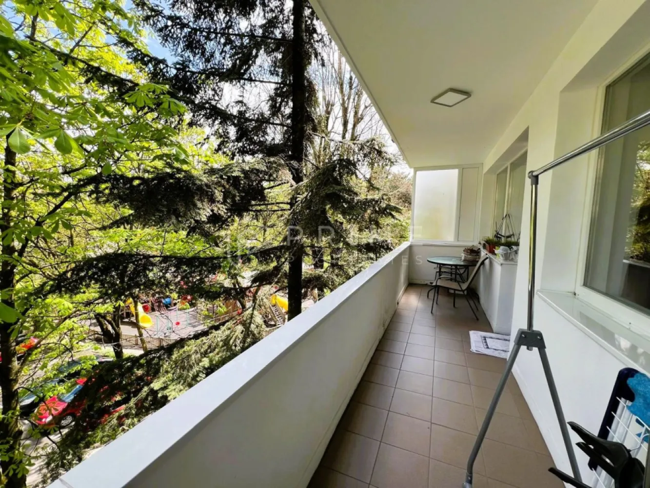 Apartament 2 camere | Aleea Carpați | Etaj 3/4 | Balcon 9 mp