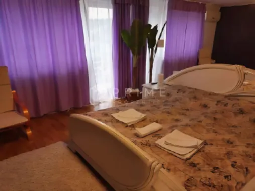 Casă individuală 310mp utili, 8 camere, piscină