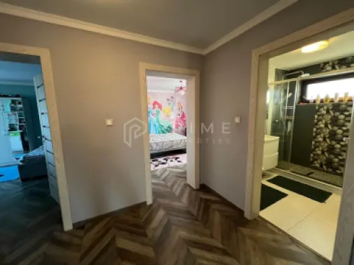 Vilă individuală premium | 730 mp teren | 4 dormitoare | Garaj