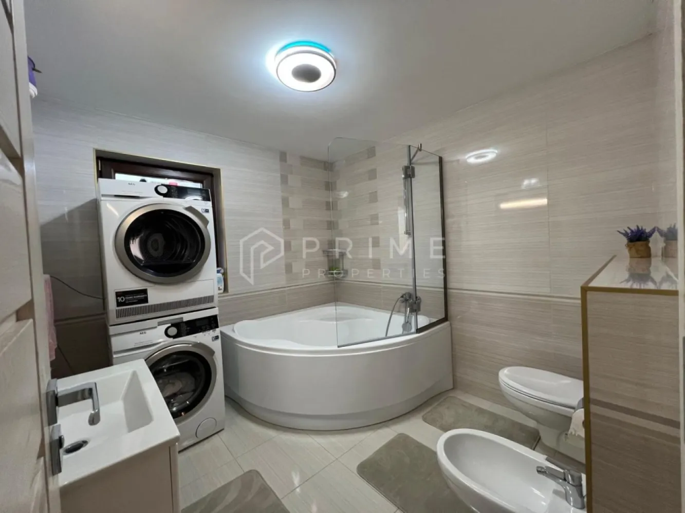 Vilă individuală premium | 730 mp teren | 4 dormitoare | Garaj