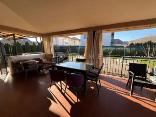 Vilă individuală premium | 730 mp teren | 4 dormitoare | Garaj