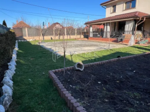 Vilă individuală premium | 730 mp teren | 4 dormitoare | Garaj
