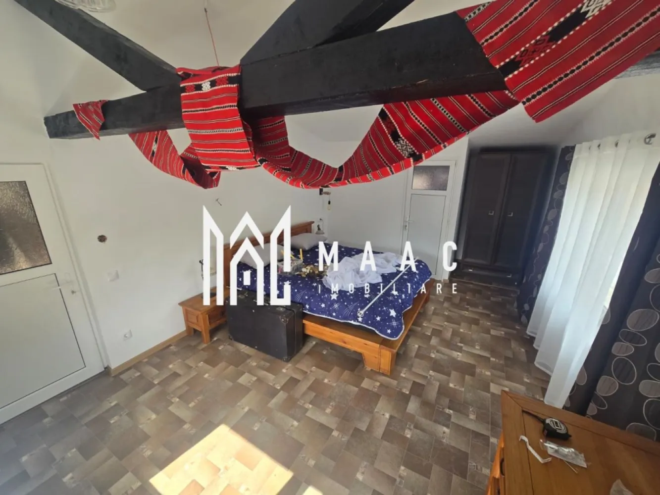 Casa 4 camere 850 mp teren Orlat