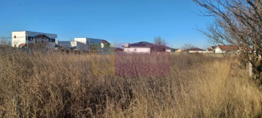 Săbăreni, teren construibil 2040 mp, stradal cu utilităti