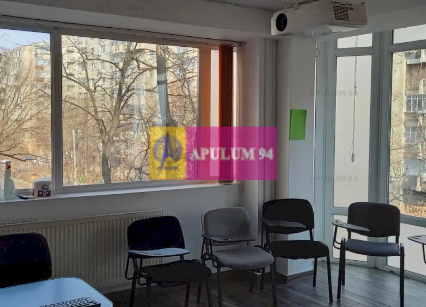 Spatiu birouri zona Lujerului -Virtutii - Vanzare cladire de birouri alcatuita din D+P+3.amplasata pe un tren de 354mp. Cladirea se afla in zona Virtutii-Uverturii. Toata cladirea are o suprafata de 1084 mp.Pe fiecare etaj exista centrala termica. Pretul este de 1960000 euro. In zona se afla statia de metrou Lujerului, precum si linii STB