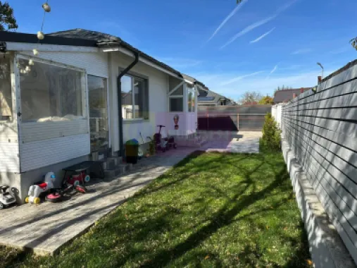 Casă 3 camere + dependințe, curte 380, Săbăreni