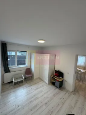 Casă 3 camere + dependințe, curte 380, Săbăreni