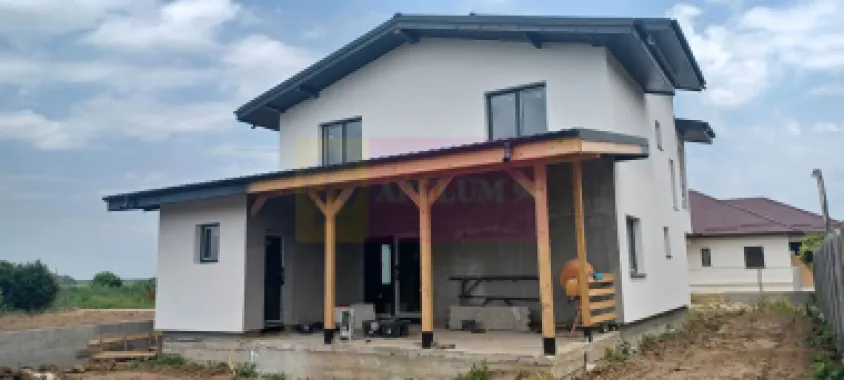 Săbăreni, casă p+1E+m, 5 camere, 3 bai, terasă acoperită, CT