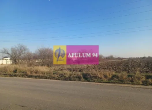 Săbăreni, teren intravilan 8800 mp, pe DJ 602, pretabil hale, depozite