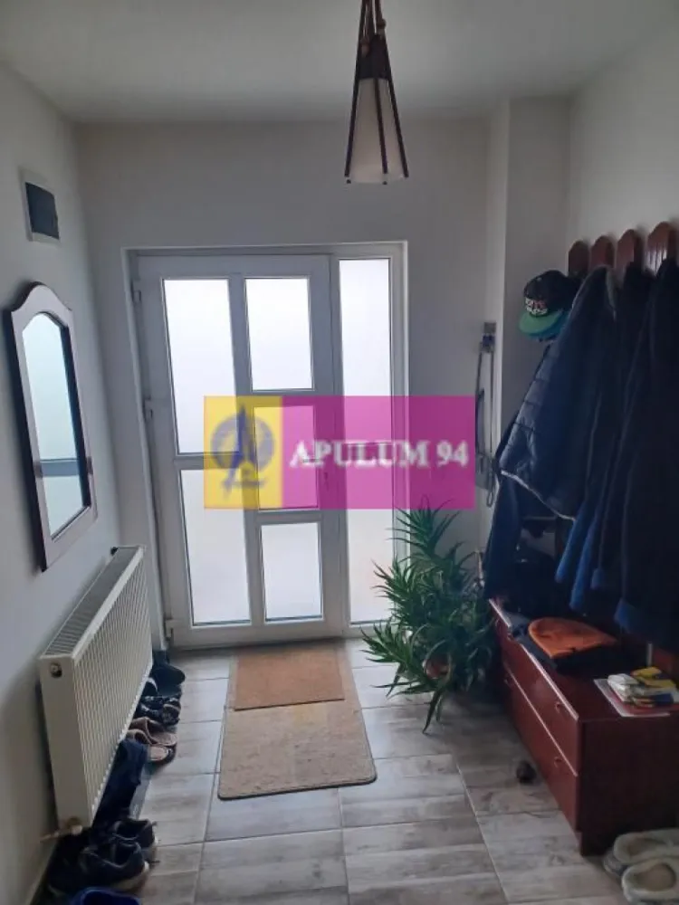 Joița, casă P+1E+pod, 124 mp utili + terasă, balcoane, magazie