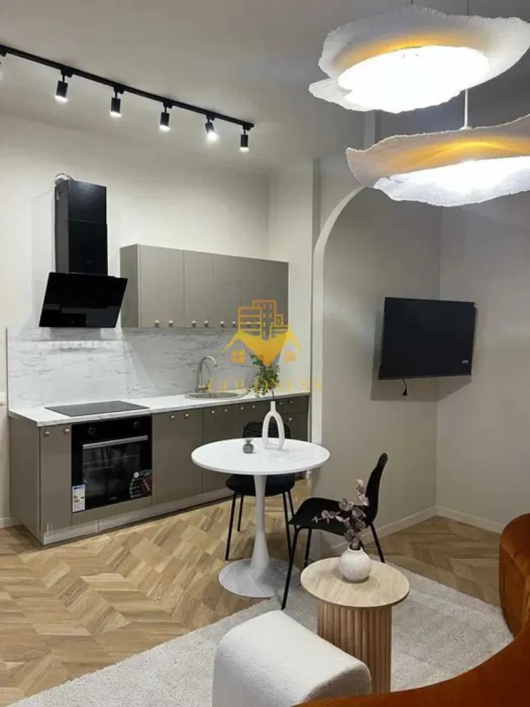 2 camere, gradina, modern, Zona Centrala, BOSCH, NTT Data,Scala Center