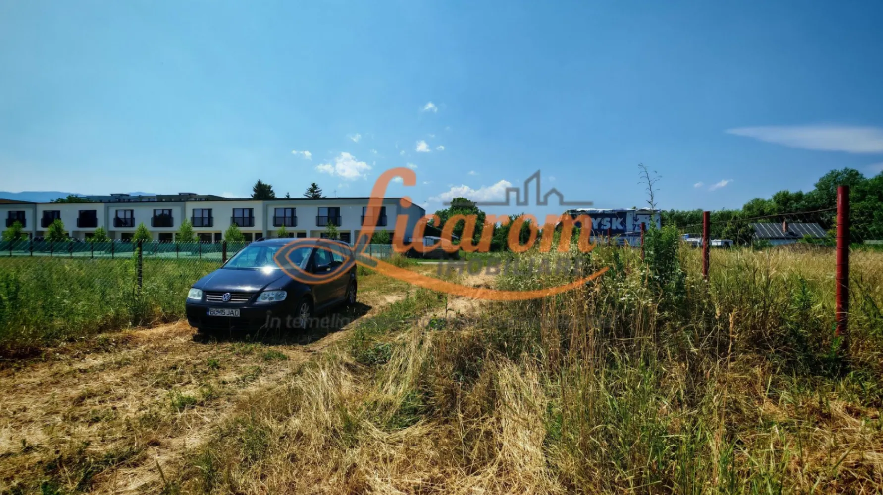 BARTOLOMEU,intravilan,intre case,suprafata de 774 mp,constructii P+2 - LICAROM IMOBILIARE propune spre vanzare in exclusivitate un teren INTRAVILAN in BARTOLOMEU STR HANS EDER in zona plina de dezvoltare urbana.
Terenul este intravilan, are Front stadal de 14,7 ml si este intabulat ca si "curti constructii" fiind pretabil pentru locuinta individuala,duplex,triplex sau bloc P+2 - 6.
In zona s-au construit mai multe ansambluri de "CASE INSIRUITE".
Utiltatile -apa,canalizare,curent si gaz - sunt la 50 m de teren.
Toate actele sunt in regula.
Detine Certificat de Urbanism.
Pretul este 105 euro /mp.
Pentru mai multe relatii si vizionari,nu ezitati sa ne contactai la telefon 0741059397 Consultant imobiliar Calin si 0723985424 Consultant imobiliar Liliana.