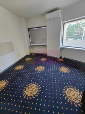 Spatiu comercial bd DECEBAL - PIATA ALBA IULIA